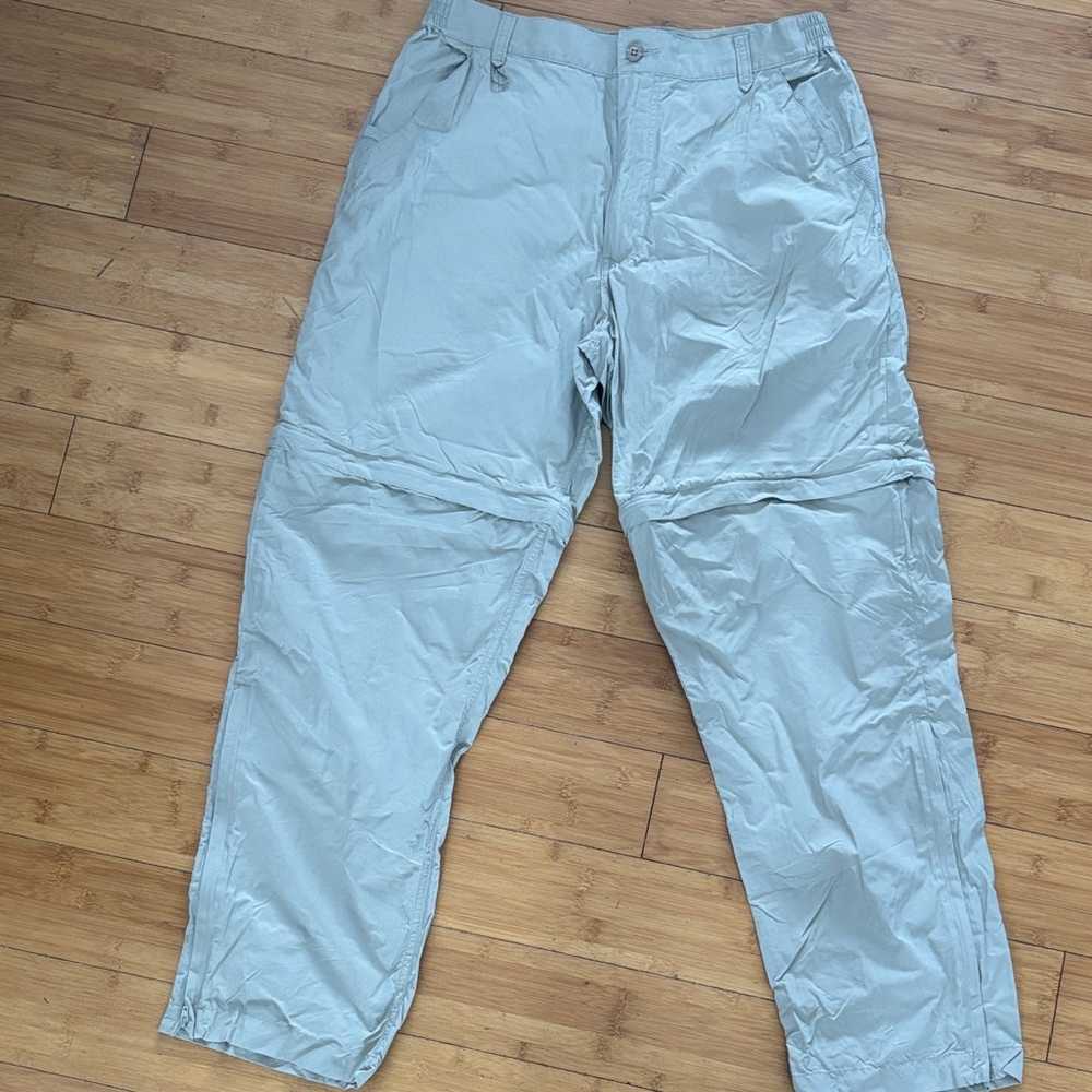 Cabela's Men's Light Beige Cargo Pants